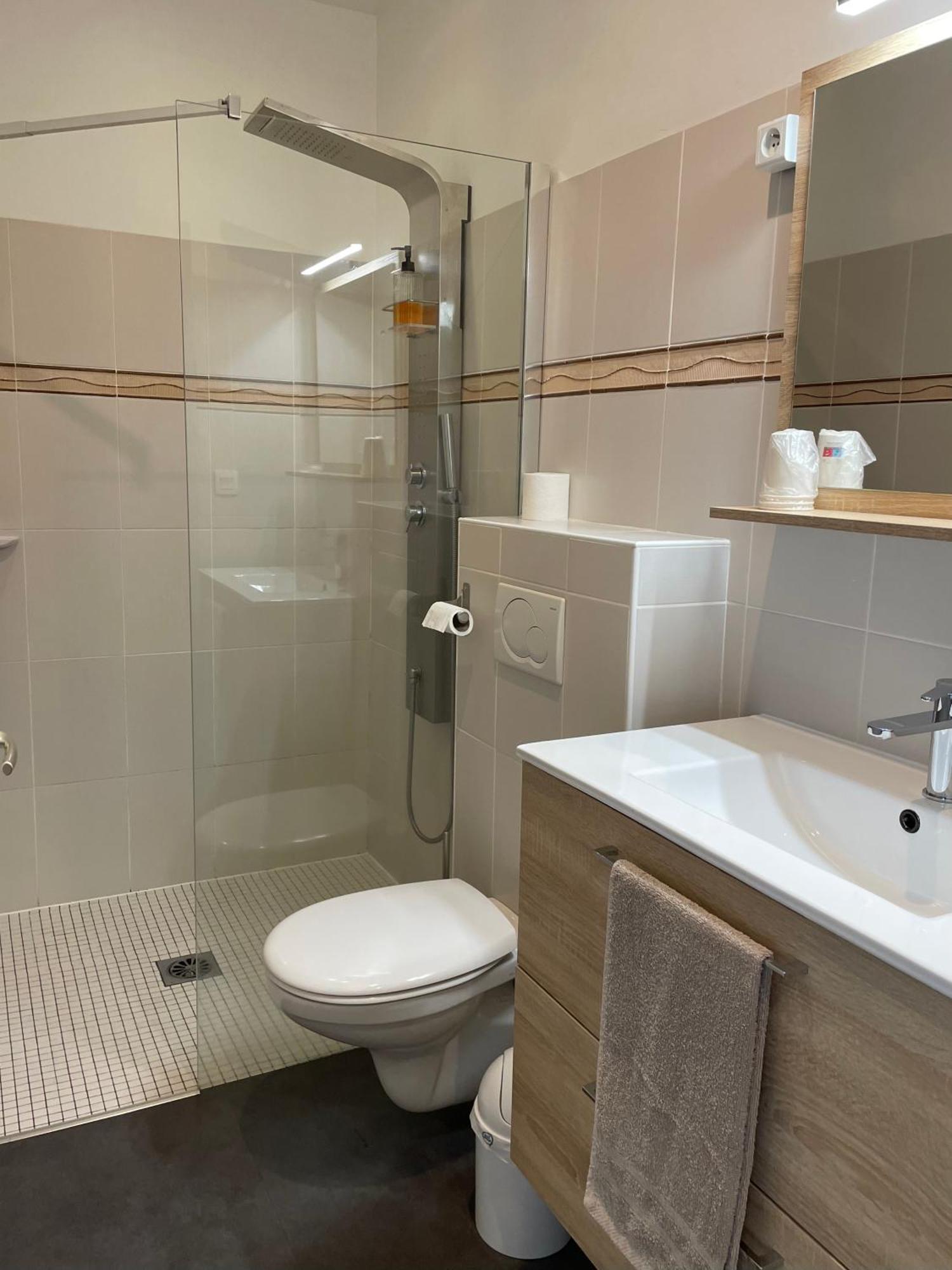 Chambres Zazpiak Saint-Jean-Pied-de-Port Eksteriør bilde